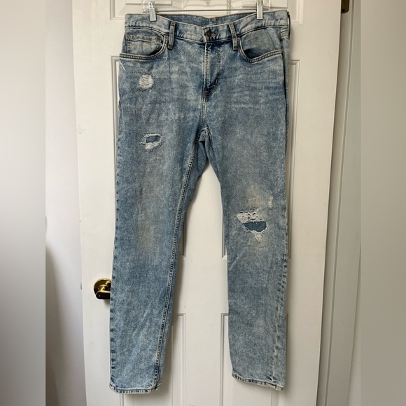Old Navy Relaxed Slim Taper Jeans 34 Bright Acid Wash - Picture 2 of 12